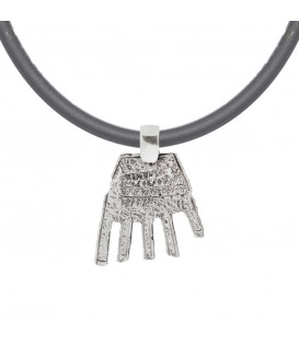 Colgante Mano de Irulegi de Plata 30mm con Cordón Kautxo 4mm