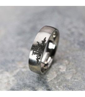 Anillo de Titanio con 1 Eguzkilore Personalizable